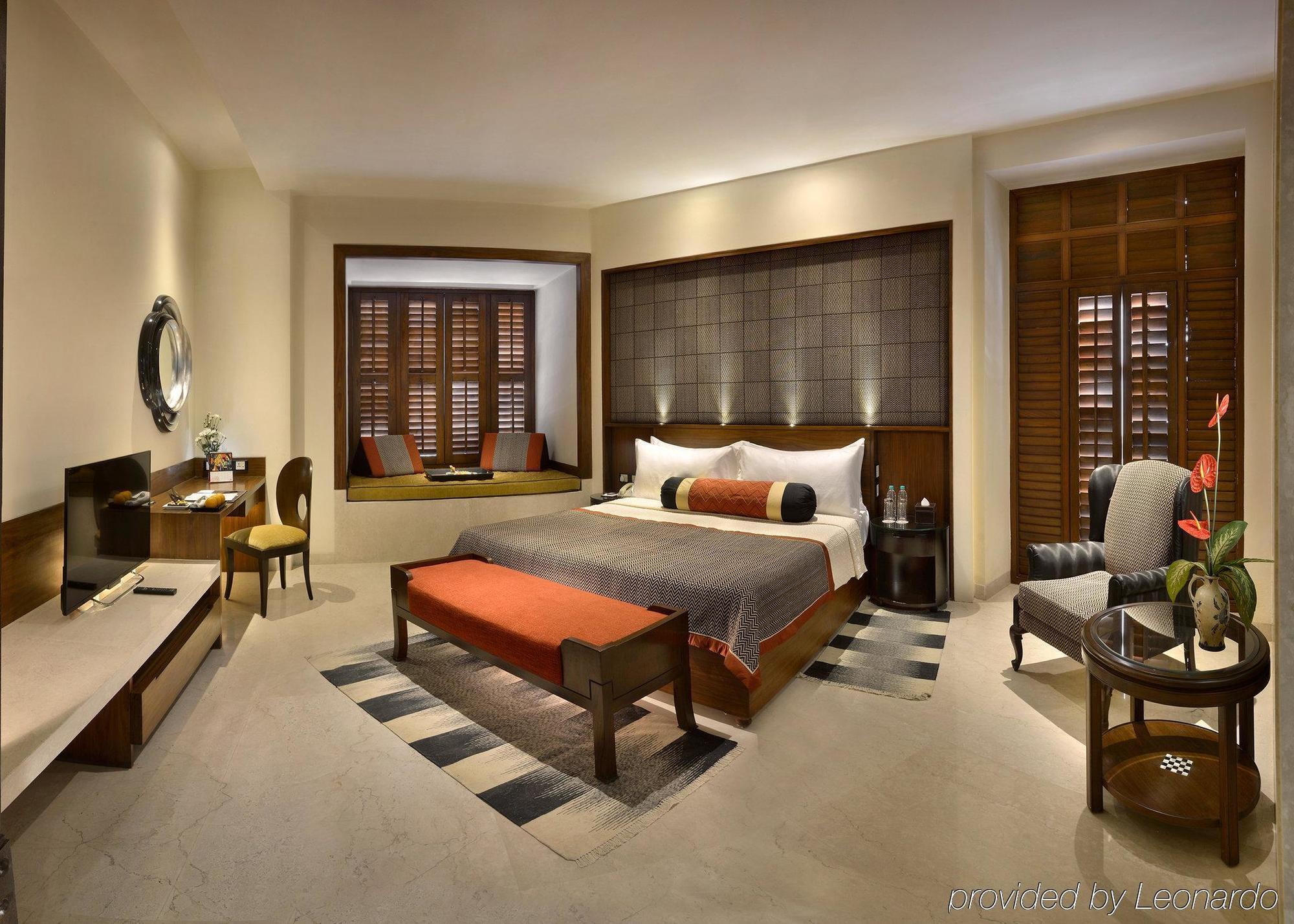 होटल The Lalit Great Eastern Kolkata